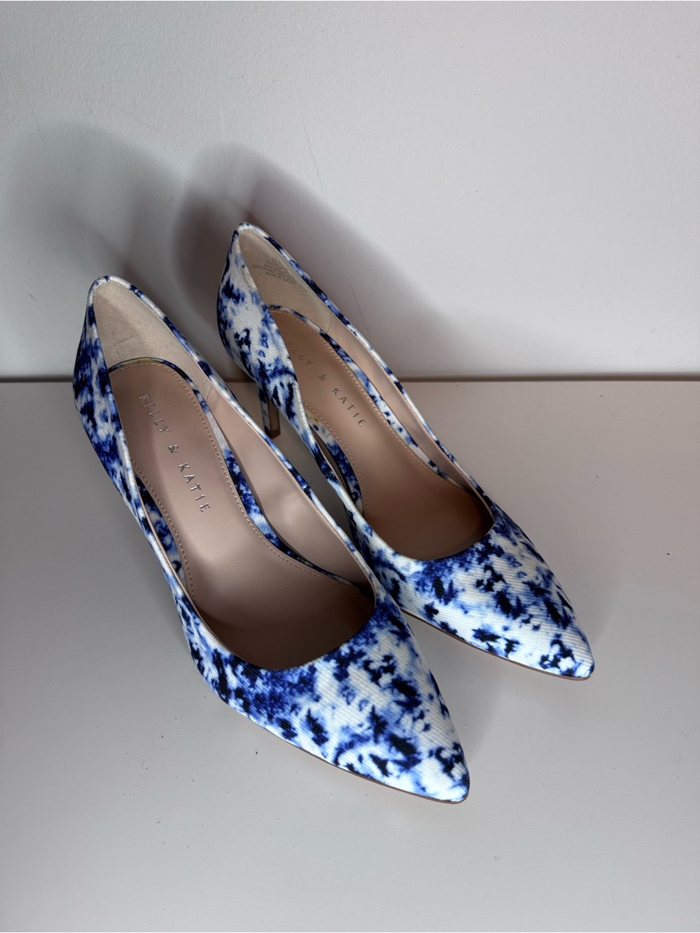 Kelly & Katie Blue and White Tie-Dye Pointed Toe Pumps